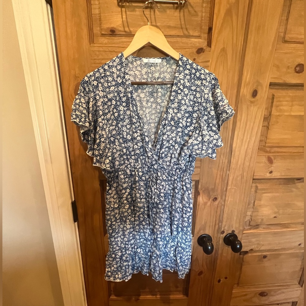 CUPSHE- Blue Floral Dress